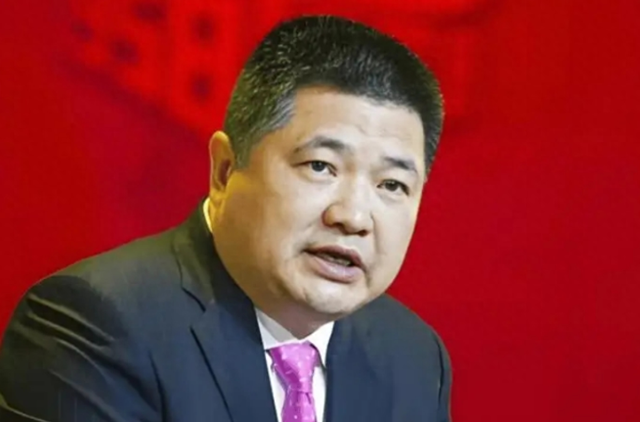 又一房地产巨头暴雷！公司负债千亿，老板被抓，老百姓血本无归