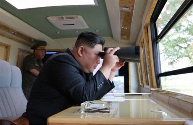 5天内金正恩做6大工作，朝鲜被美国逼到不行了，三国又兵推核战争