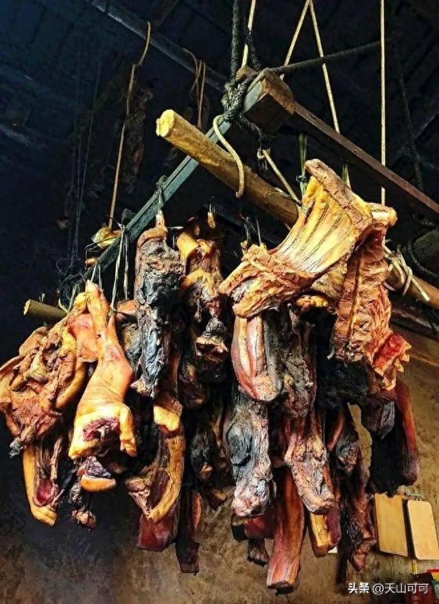 烟熏肉吃之前怎么处理（烟熏腊肉吃前怎么处理好方法做出来好吃）