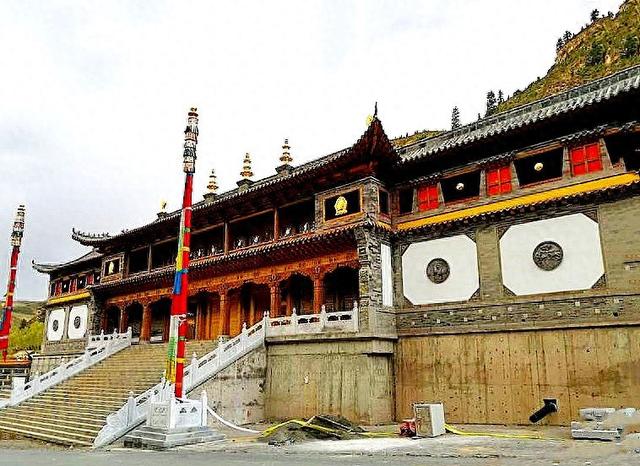 平定罗卜藏丹津