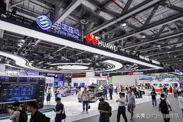 华为参展2025中国移动大会：以创新技术描绘全场景生活新蓝图