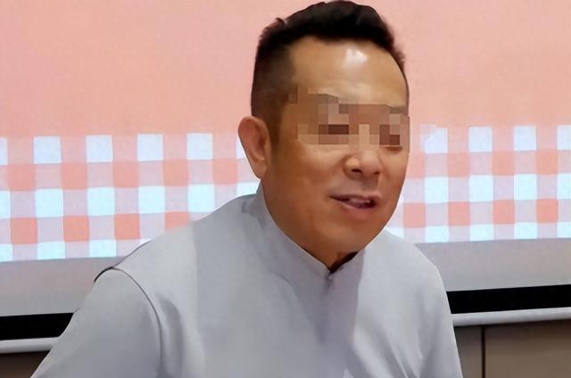 西贝“放大招”了，不限量发放100元代金券，网友：要骗我们踩坑