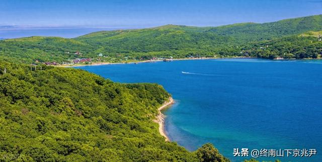 古体诗二首：游海参崴感怀