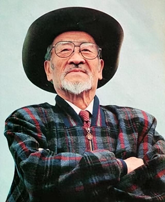 1941年，王洛宾深夜回到家里	，被出轨的妻子问：今晚，你住哪儿？