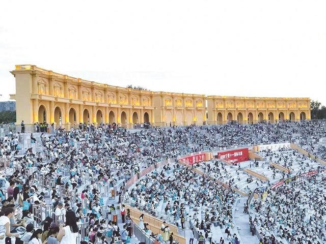 为什么是览山？——探寻今夏览山公园“出圈”密码