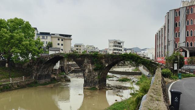 平远仁居古城，老街古桥古屋民国金库旧址、红色革命旧址一日游