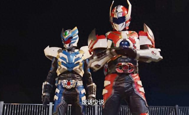 铠甲勇士型天后传（铠甲勇士剧情特效不足毁童年）