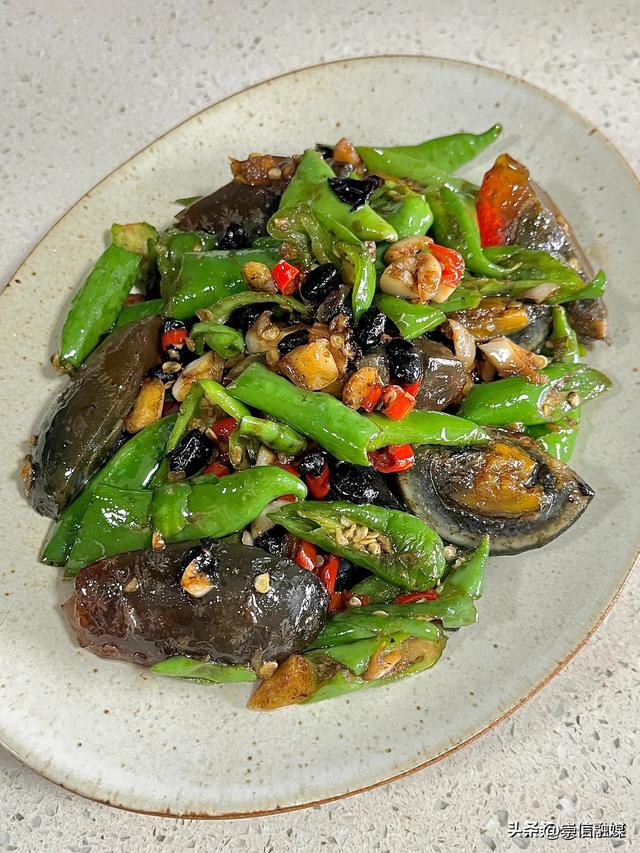 越吃眼睛越亮的菜，隔天吃一次	，养肝护眼润脾胃，老少皆宜！