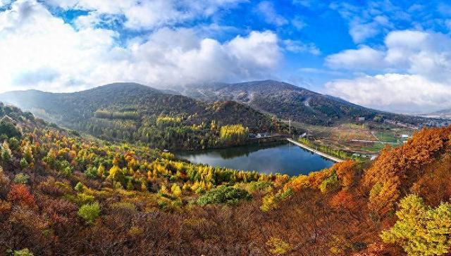 秋之彩色吉林｜吉林大青山：一半绚烂，一半素雅