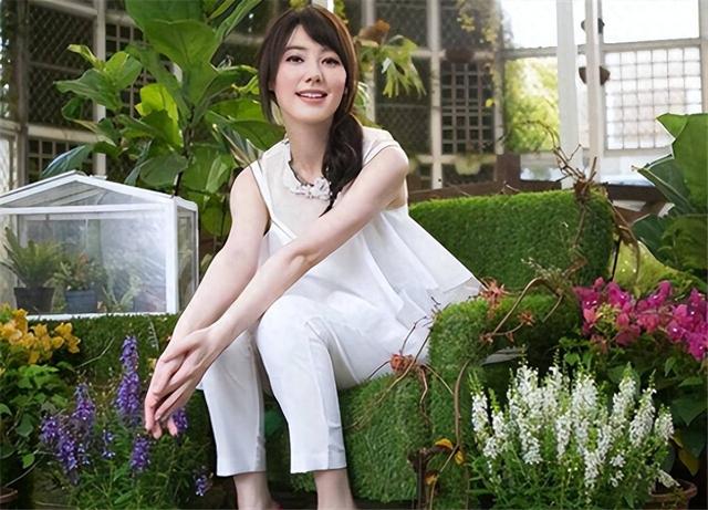 讨好大佬	，陪睡上位，遭央视“开除	”，她身上的标签哪个才是真的