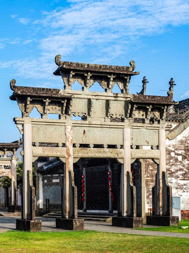 和老伴去安徽歙县住了一个月，我实话实说：跟想象中完全不一样