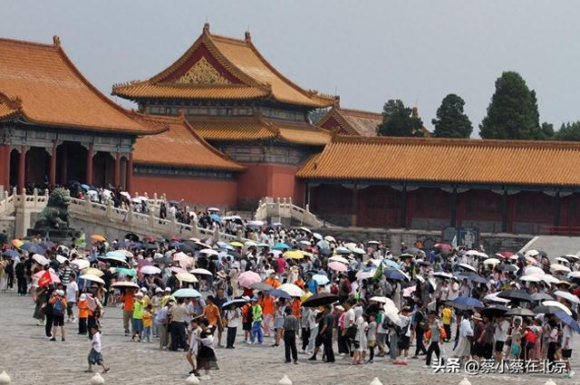 2025年7月16日，北京故宫发生的真实现场排队场景，大家看看吧