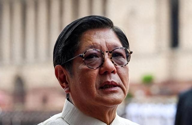 中方彻底摊牌：12人同进退，只要马科斯点头，使馆关闭，立马走人