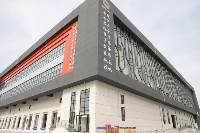 俄乌堵粮道美豆卡脖子，中国建七大粮仓拓南美，14 亿人饭碗稳了