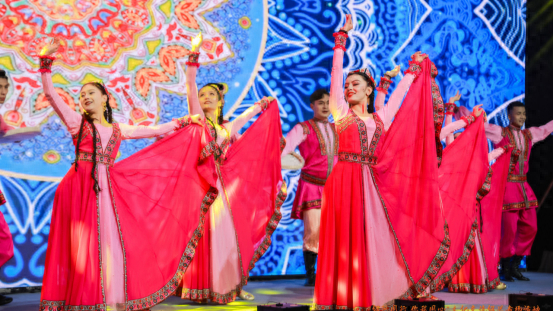 越地水乡邂逅刀郎风情！绍阿两地文化交流点亮古城冬夜