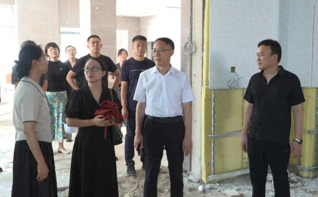 成都力方集团副总裁李建宇一行在曲沃考察
