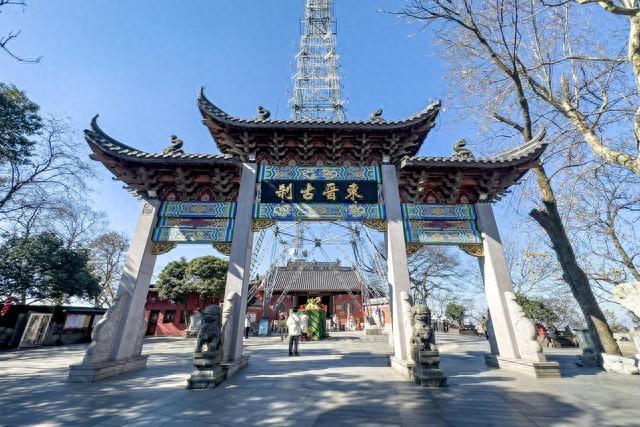 杭州能量天花板之旅：漫步六大寺庙，寻回内心宁静