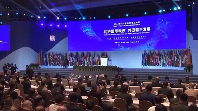 100多国代表齐聚北京	，我中将当着他们的面，连喊3个“不允许	”