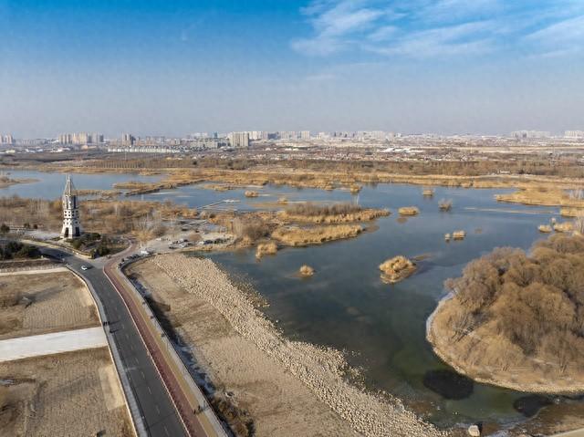 人民网评：一次次“太空出差”意味着什么