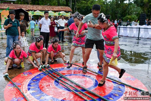 一颗绿橙串起“诗与远方” 琼中绿橙旅游季启动 (组图）
