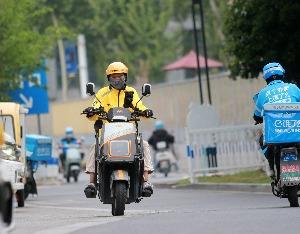 外卖大战不打了？京东七鲜小厨上线美团