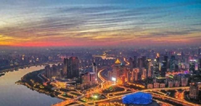 若大战爆发，中国必须死保的8个城市，还有一个三线城市吗？