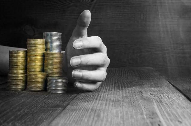 雷军最稳的现金流，增长到顶了？