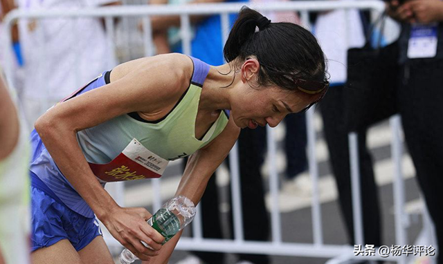 世界田联拒绝承认张水华最好成绩，目前暂排名世界第423中国第22