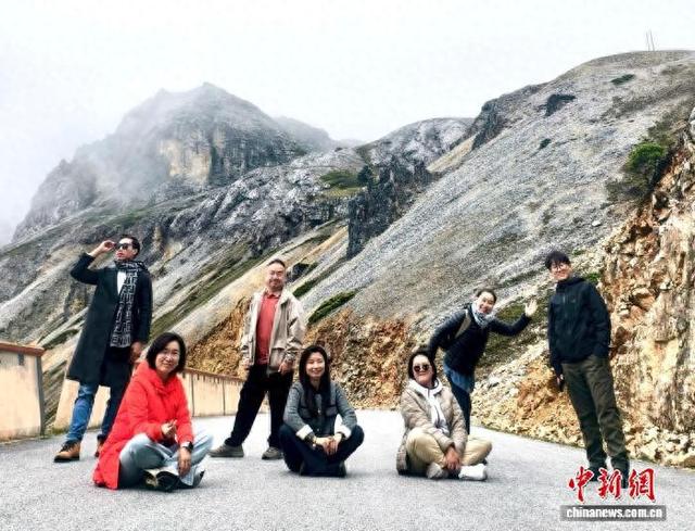 东南亚旅行商参访香格里拉 冀架“旅游桥”促客源互通