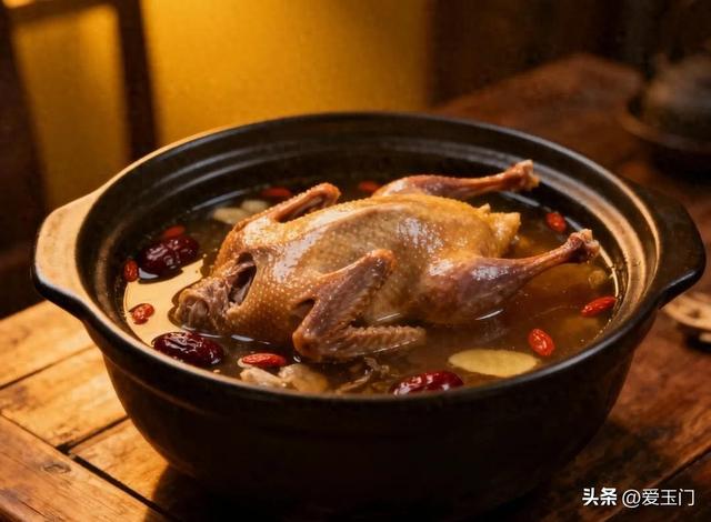 对心脏最好的 3 种肉，不是牛肉也不是猪肉，常吃血管干净	，心跳稳