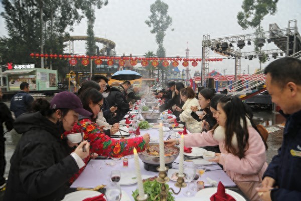 涪陵:以年味文化节为媒 培育文旅消费新动能