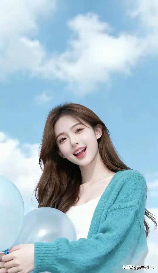 江苏徐州一校花好漂亮， 身高168cm，体重46kg 美的让人移不开眼