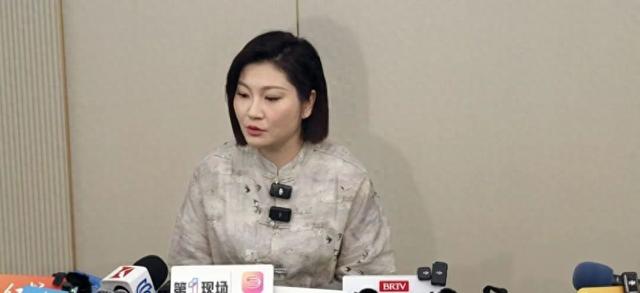 泰国坠崖案王暖暖庭审哭肿了双眼，首度回应抓周：拍孩子不是为流量