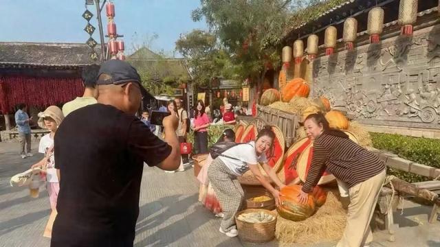 双节同庆 易县恋乡·太行水镇多元体验绘就文旅画卷