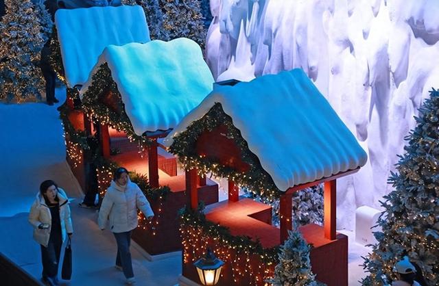 西安“人造雪乡”冬日浪漫触手可及