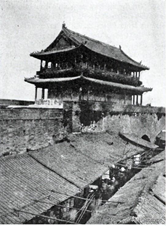 绝了！成都这条“日出大道”，竟是跨越百年的“向东执念”