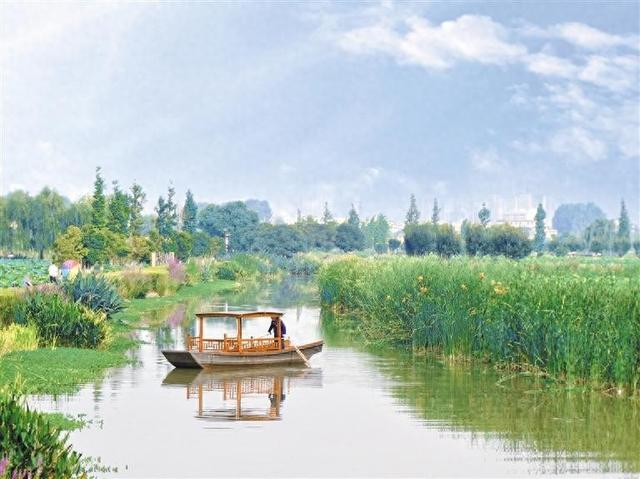 麒麟区：气候物价服务“组合拳”打造避暑旅居优选地