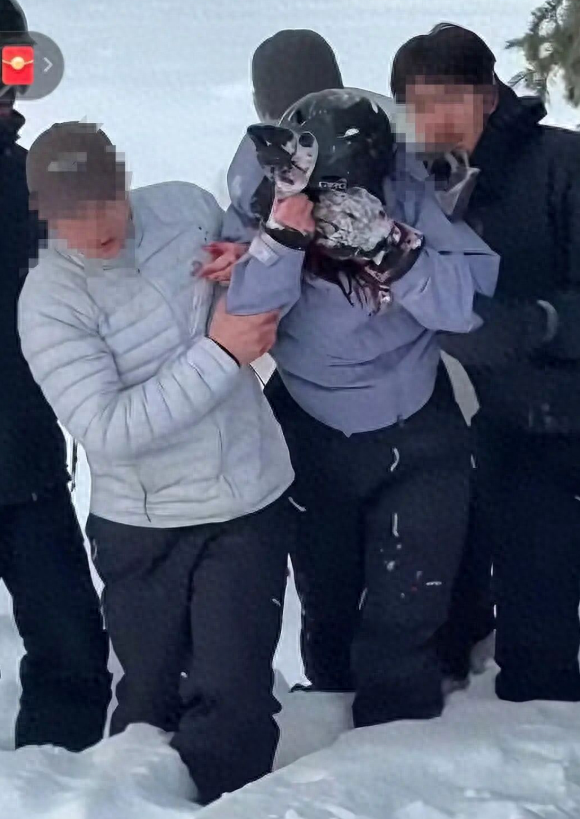 雪豹咬人真相澄清！央视断言：女子违规靠近雪豹，景区警告当摆设