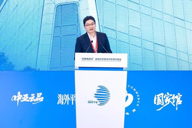 遥望科技董事长兼CEO谢如栋：“遥望科技+艺人IP+超级工厂”共创新消费品牌