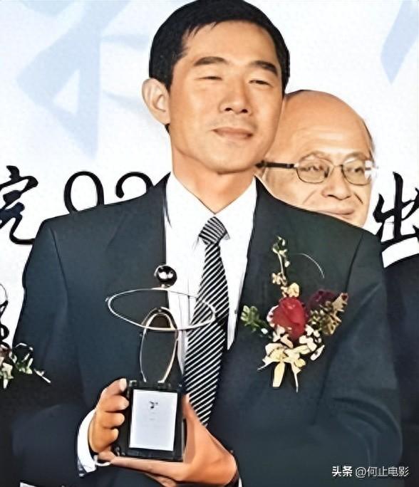 他是业内公认的芯片英雄，为“中国芯”按下加速键，归国原因成谜
