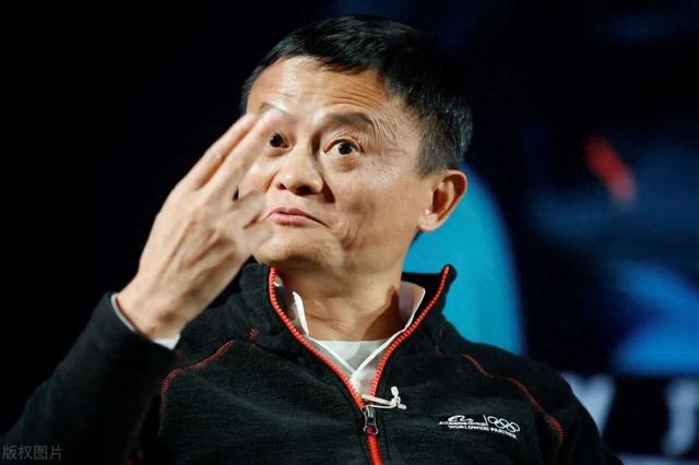 马云预言应验了？2025下半年，手中有存款的人，或面临2大现实？