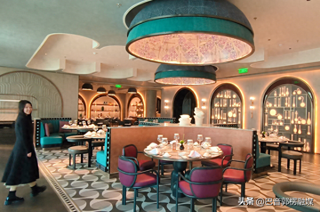 库尔勒鸿雁新区多了一个好去处！万丽酒店让你感受都市范！