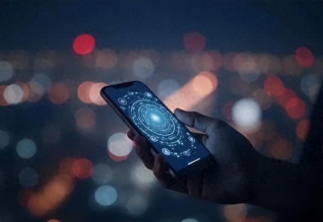 手机怎么打开紫光灯（手机上有手电筒的要留意了）