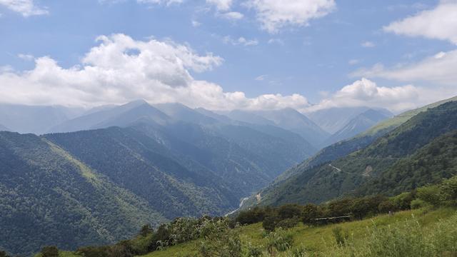 巴朗山盛夏行：把疲惫踩进大自然，让清风装满行囊​