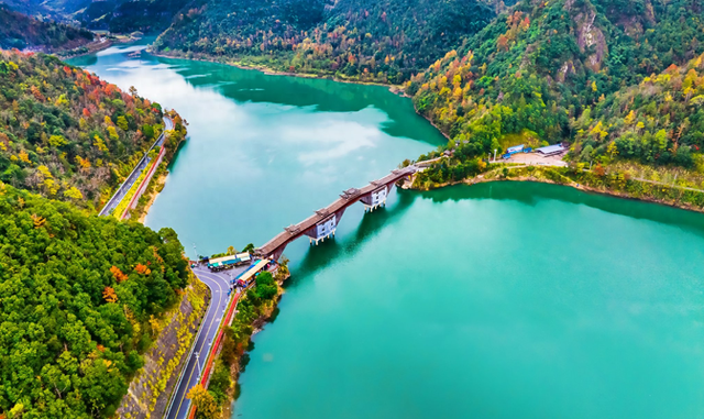 泰顺福庆桥：两毁两建，三廊相连，史上最长木拱廊桥