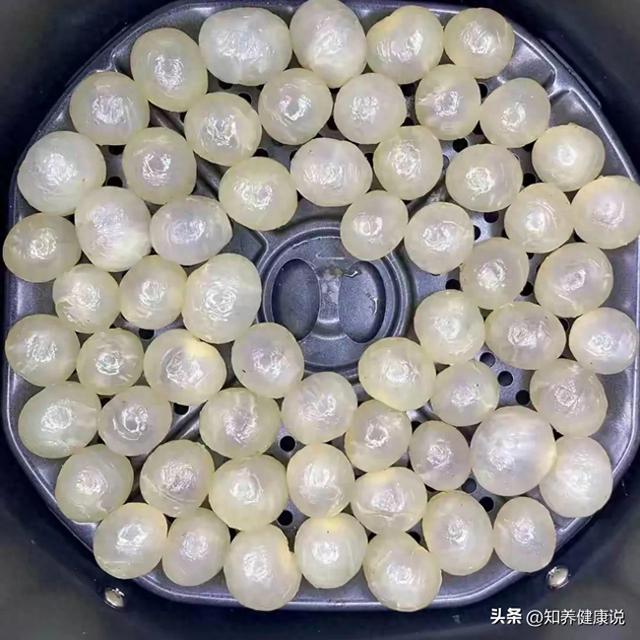 秋天宁愿不吃肉，也要吃这个“纯阳之果”，滋补又养人，应季而食