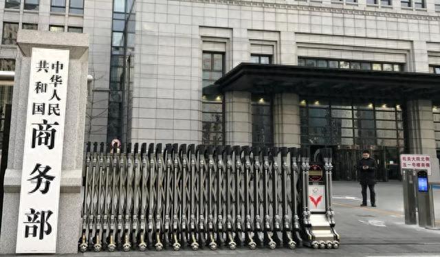 来中国求和之际，荷兰大臣还嚣张，重来也要下手，苦头怕是没吃够