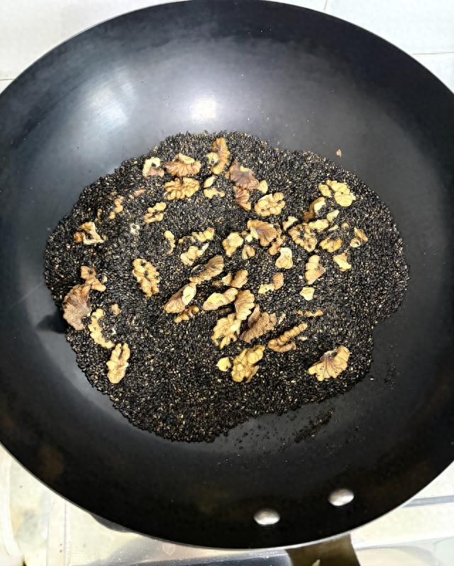 爷爷吃了几十年的配方，现在老公每天吃2勺，整个人都舒服了