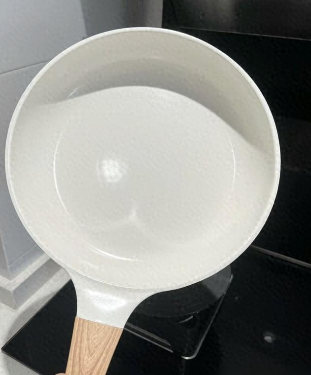 山寨锅最新解密方法（这5种锅释放有毒物质）
