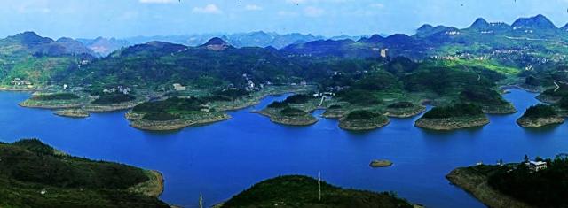 安顺也有“千岛湖” 普定歪头山走红网络